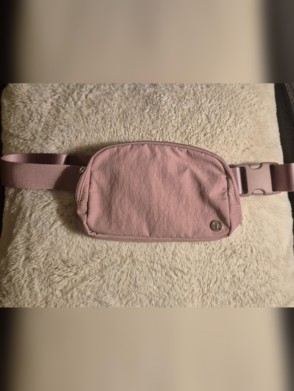 Hardly Used Lululemon 1L Belt Bag